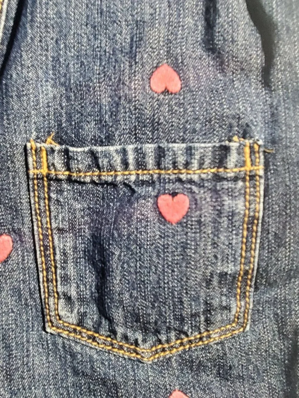 Oshkosh B’gosh Heart Embroidered Denim Shortalls sz 24 months